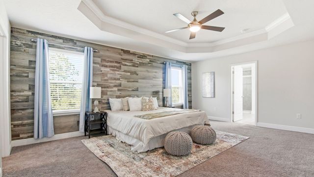 17044 Goldcrest Loop, Clermont, FL 34714