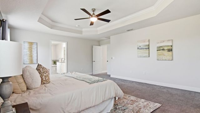 17044 Goldcrest Loop, Clermont, FL 34714