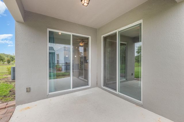 17044 Goldcrest Loop, Clermont, FL 34714