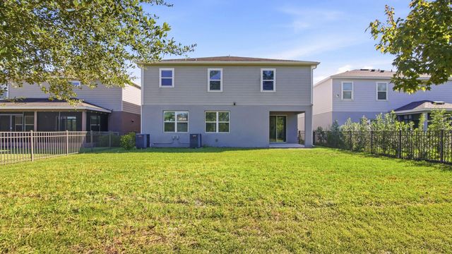 17044 Goldcrest Loop, Clermont, FL 34714