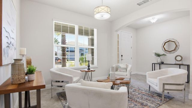 17044 Goldcrest Loop, Clermont, FL 34714