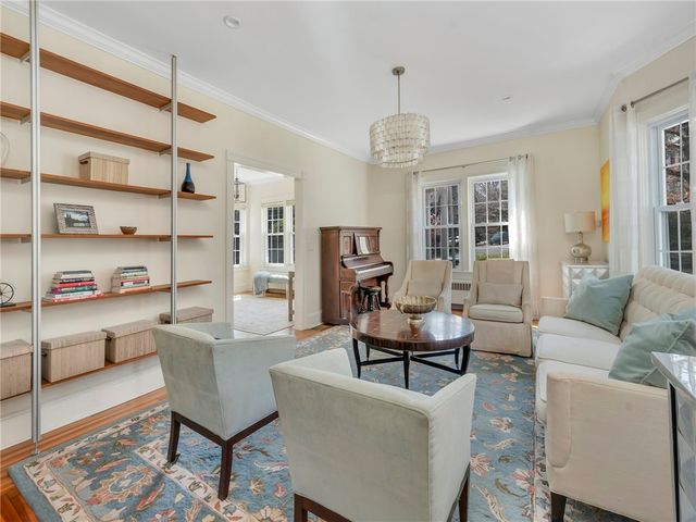 181 Arlington Avenue, Providence, RI 02906