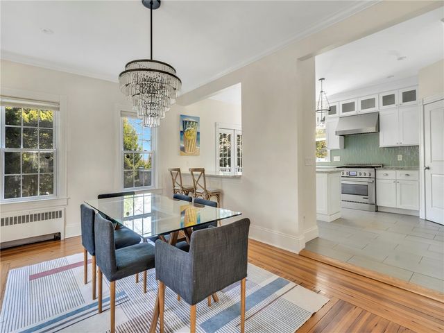 181 Arlington Avenue, Providence, RI 02906