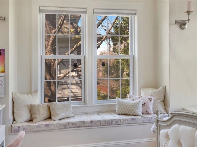 181 Arlington Avenue, Providence, RI 02906