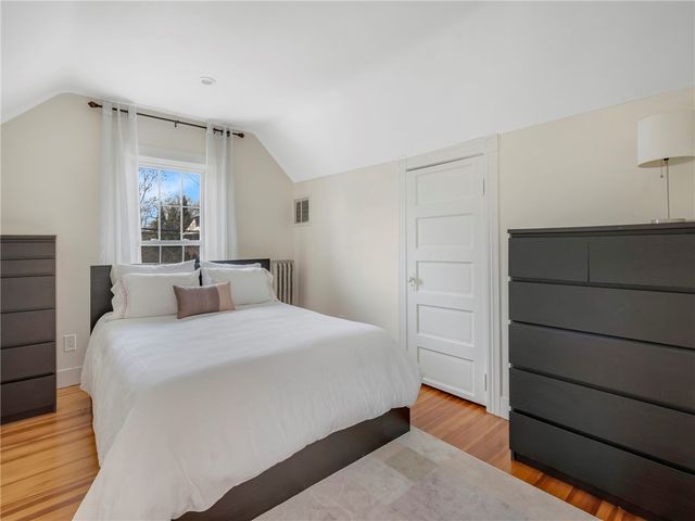 181 Arlington Avenue, Providence, RI 02906