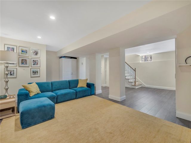 181 Arlington Avenue, Providence, RI 02906