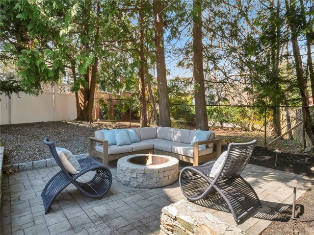 181 Arlington Avenue, Providence, RI 02906