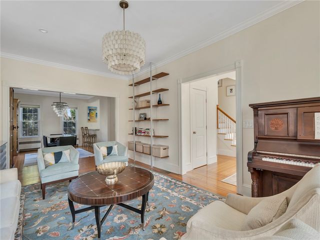 181 Arlington Avenue, Providence, RI 02906