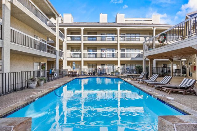 4800 W Lovers Lane 406, Dallas, TX 75209