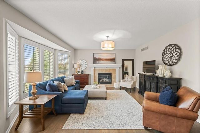 23916 W 124th Court, Olathe, KS 66061