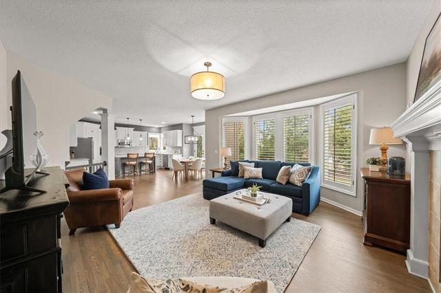 23916 W 124th Court, Olathe, KS 66061