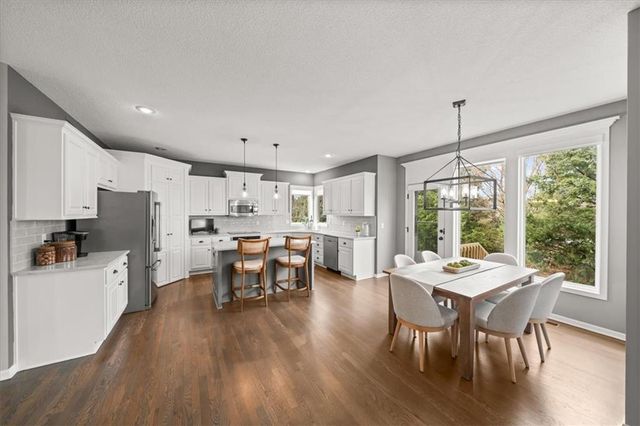 23916 W 124th Court, Olathe, KS 66061