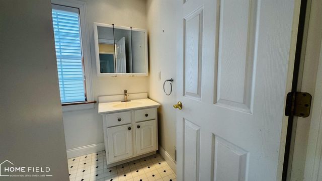 531 Randolph Street, Owosso, MI 48867