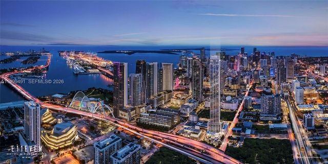 20 NE 11 St ExecPH11, Miami, FL 33132