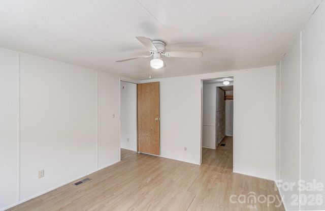 10 Lands End Drive, Candler, NC 28715