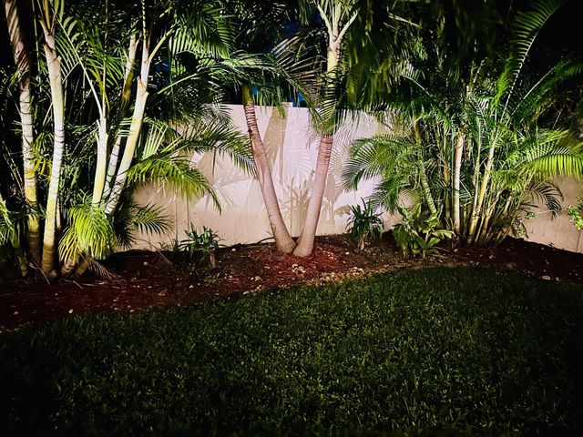 301 NE 23rd St, Boca Raton, FL 33431
