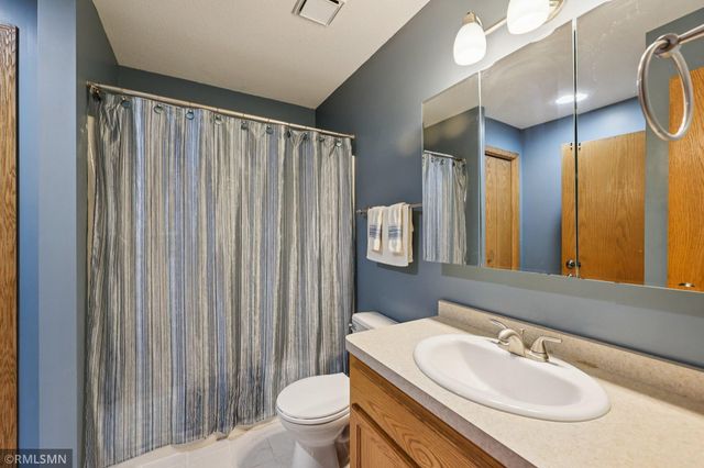 30875 Montclair Drive, Lindstrom, MN 55045