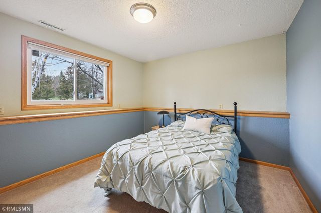 30875 Montclair Drive, Lindstrom, MN 55045