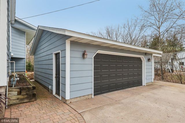 30875 Montclair Drive, Lindstrom, MN 55045