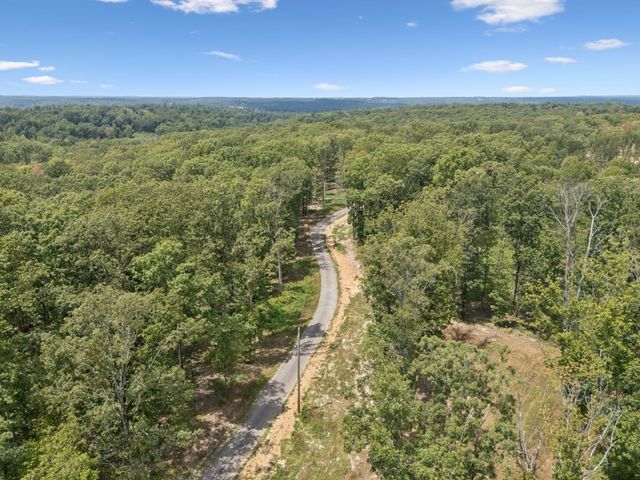 11C Shelton Cemetery Rd, Cumberland Furnace, TN 37051