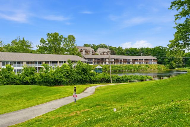 180 Lake Club Drive 4, Branson, MO 65616
