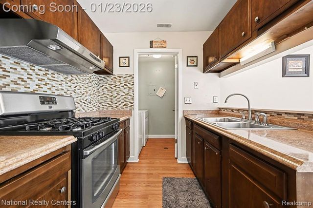 38073 Sherwood Street, Westland, MI 48185