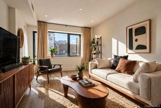31-41 29th Street 3B, Astoria, NY 11106