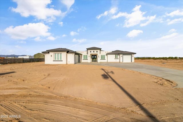 3719 S 335TH Avenue, Tonopah, AZ 85354