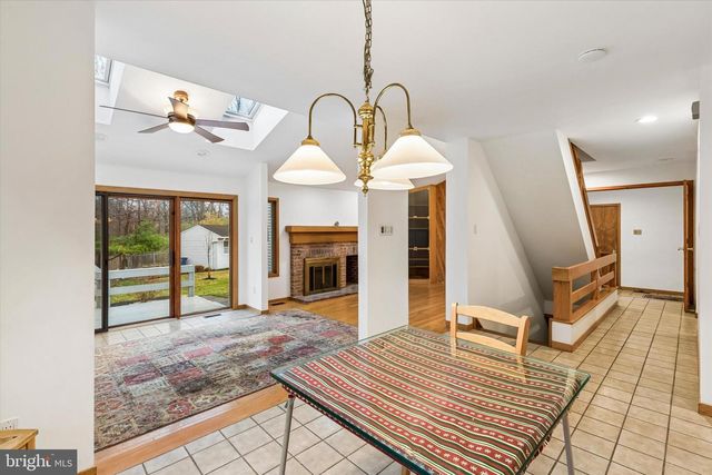 1734 HALLMAN DR, Blue Bell, PA 19422