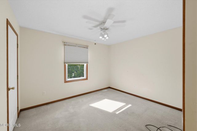 26441 Pin Oak Court, Perrysburg, OH 43551