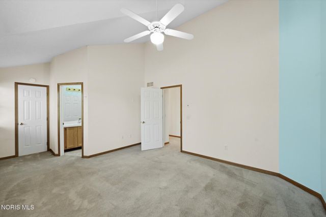 26441 Pin Oak Court, Perrysburg, OH 43551