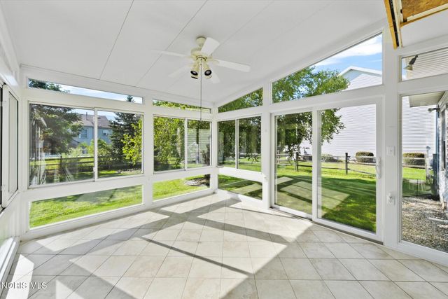 26441 Pin Oak Court, Perrysburg, OH 43551