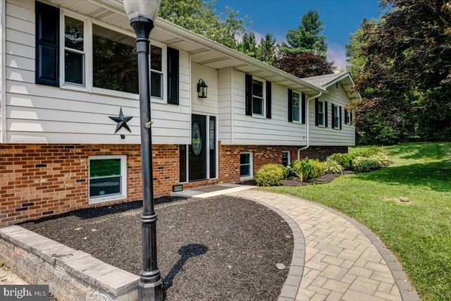 4500 OLD WASHINGTON RD, Sykesville, MD 21784