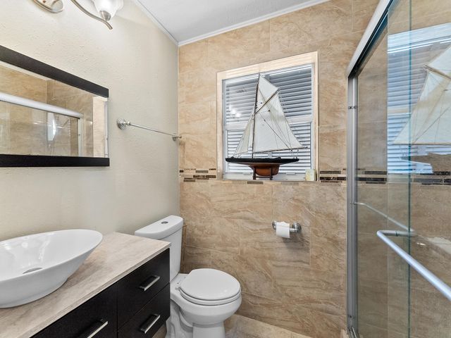6340 NE 19th Terrace, Fort Lauderdale, FL 33308
