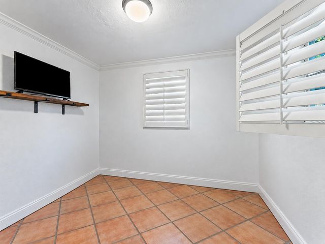 6340 NE 19th Terrace, Fort Lauderdale, FL 33308