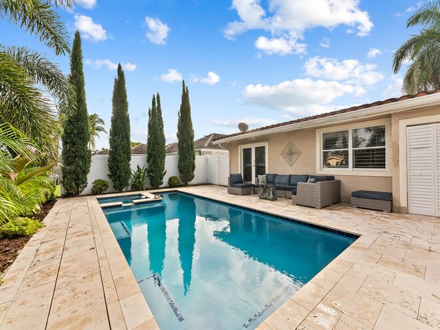 6340 NE 19th Terrace, Fort Lauderdale, FL 33308