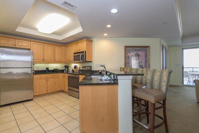 9994 Beach Club Dr Apt 902, Myrtle Beach, SC 29572