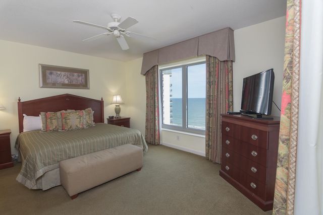 9994 Beach Club Dr Apt 902, Myrtle Beach, SC 29572