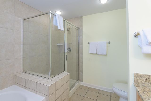 9994 Beach Club Dr Apt 902, Myrtle Beach, SC 29572
