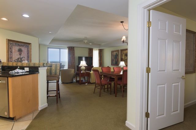 9994 Beach Club Dr Apt 902, Myrtle Beach, SC 29572
