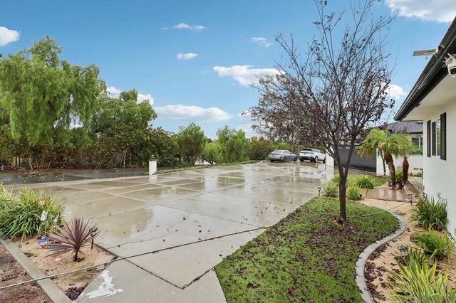 43 Corte Maria Ave, Chula Vista, CA 91910