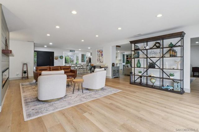 43 Corte Maria Ave, Chula Vista, CA 91910