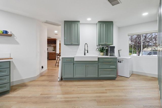 43 Corte Maria Ave, Chula Vista, CA 91910