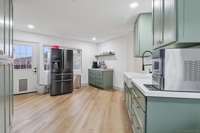 43 Corte Maria Ave, Chula Vista, CA 91910