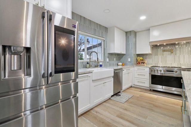 43 Corte Maria Ave, Chula Vista, CA 91910