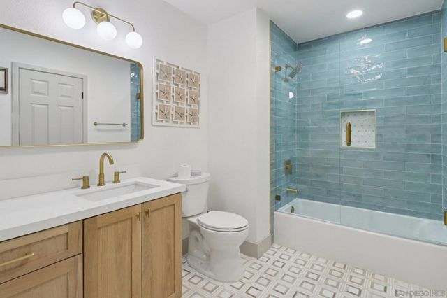 43 Corte Maria Ave, Chula Vista, CA 91910