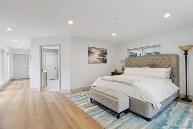 43 Corte Maria Ave, Chula Vista, CA 91910