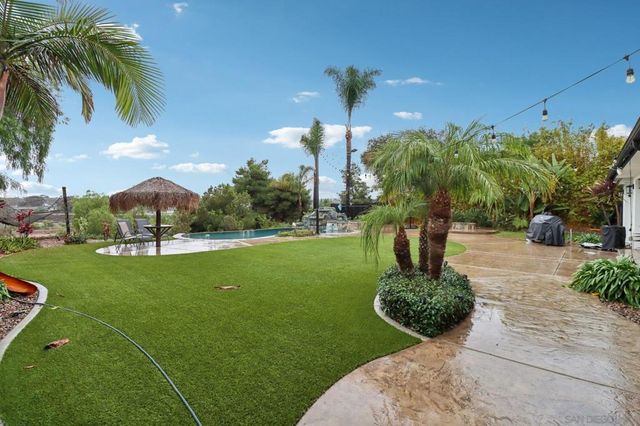 43 Corte Maria Ave, Chula Vista, CA 91910