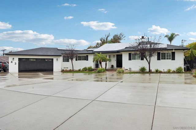 43 Corte Maria Ave, Chula Vista, CA 91910