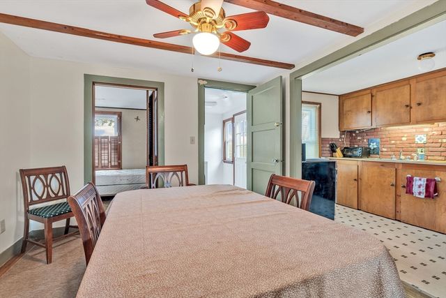 22 Alma Rd, Falmouth, MA 02540